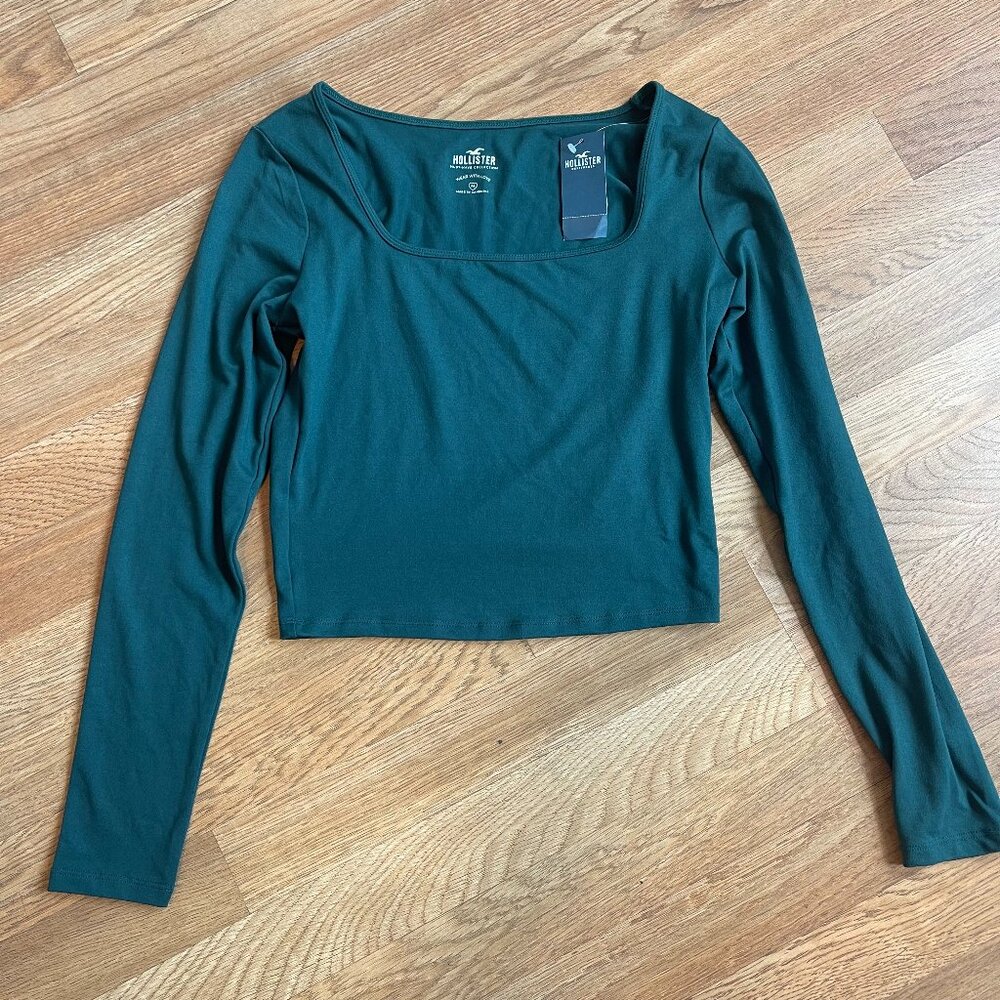 Hollister Long Sleeve Square Neck Top (NWT)